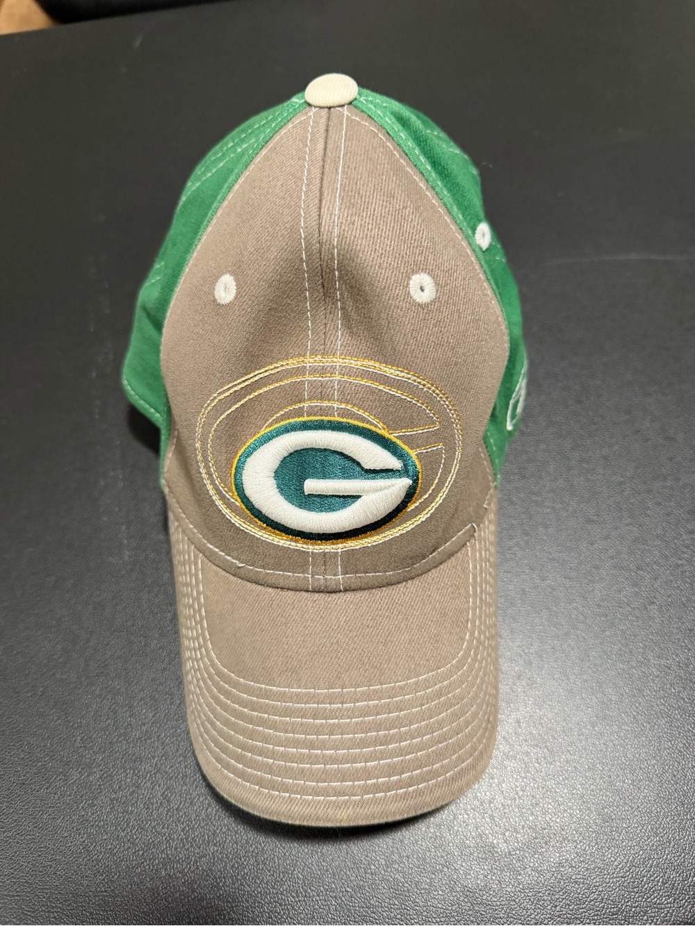 Reebok Green Bay Packers Embroidered Logo Cap